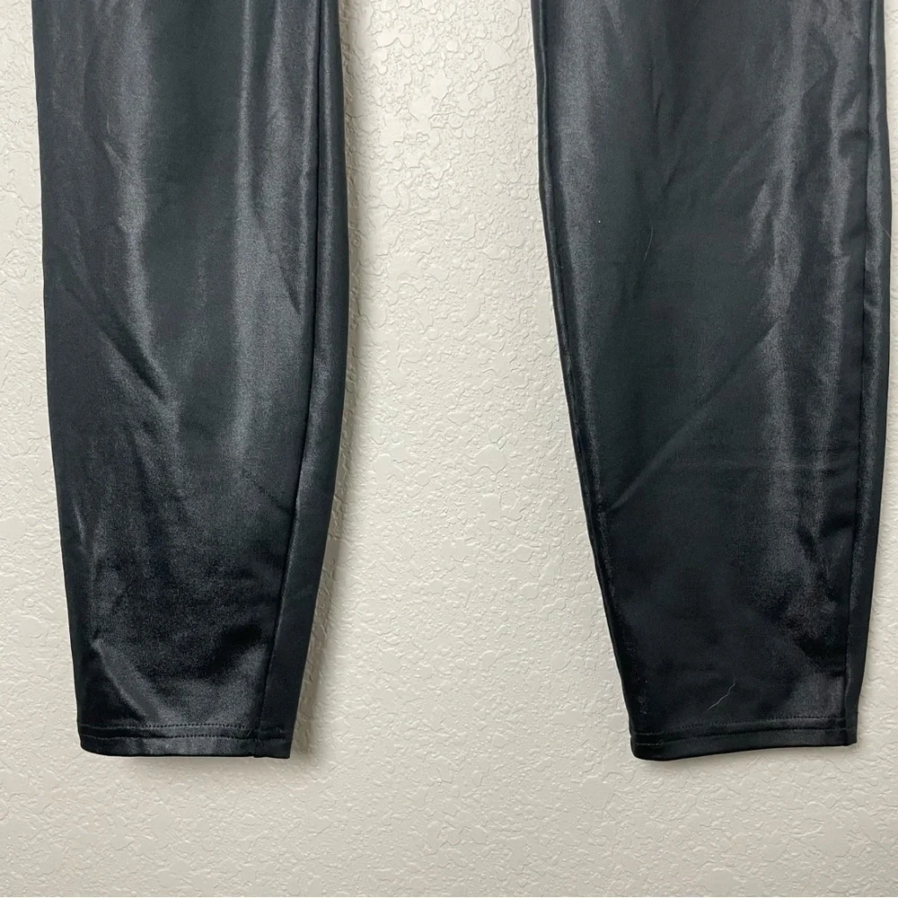 Wild Fable Classic Black Leggings Size L